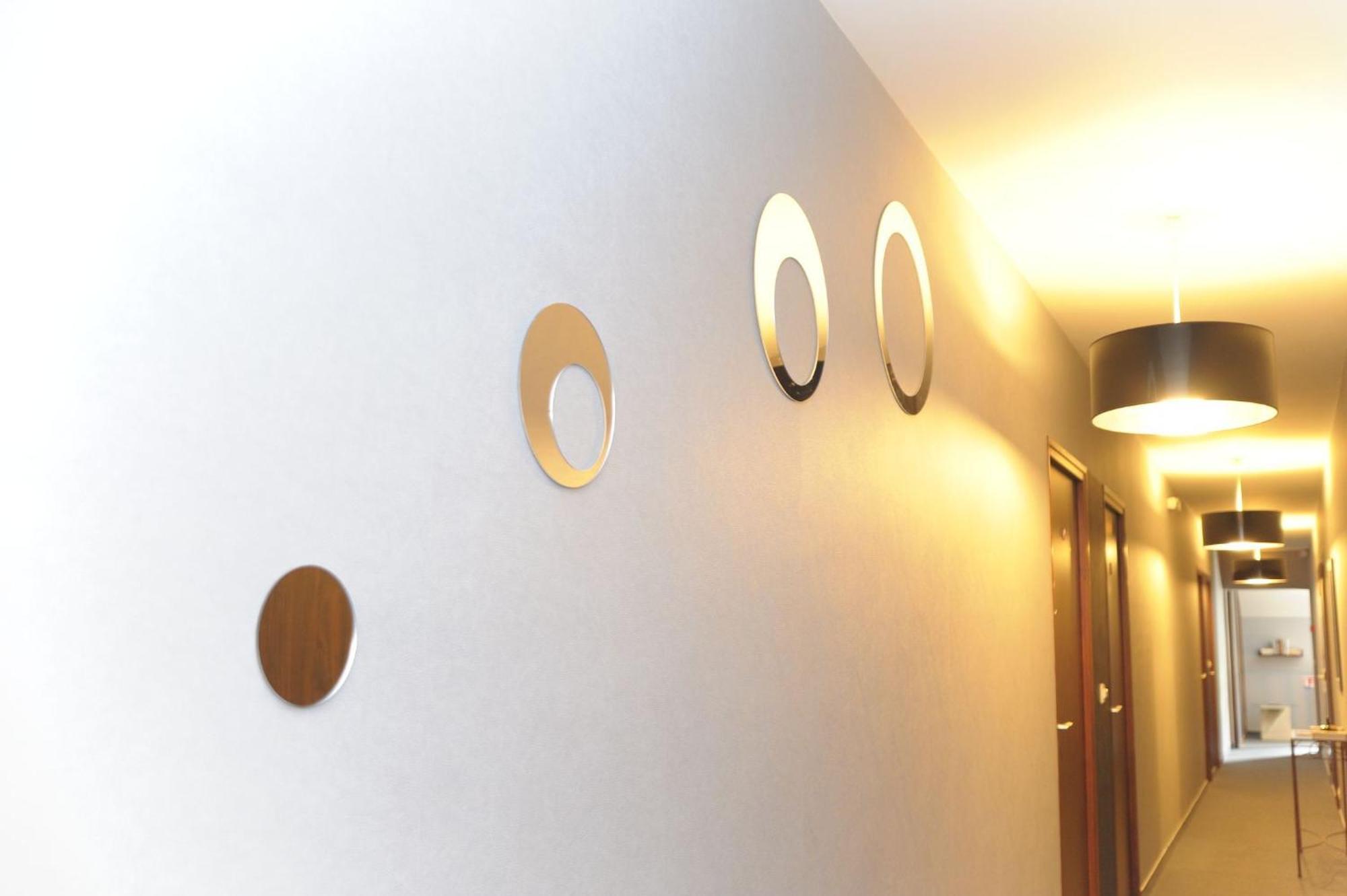 Hotel Logis Le Relais De La Poste Neuveglise Экстерьер фото
